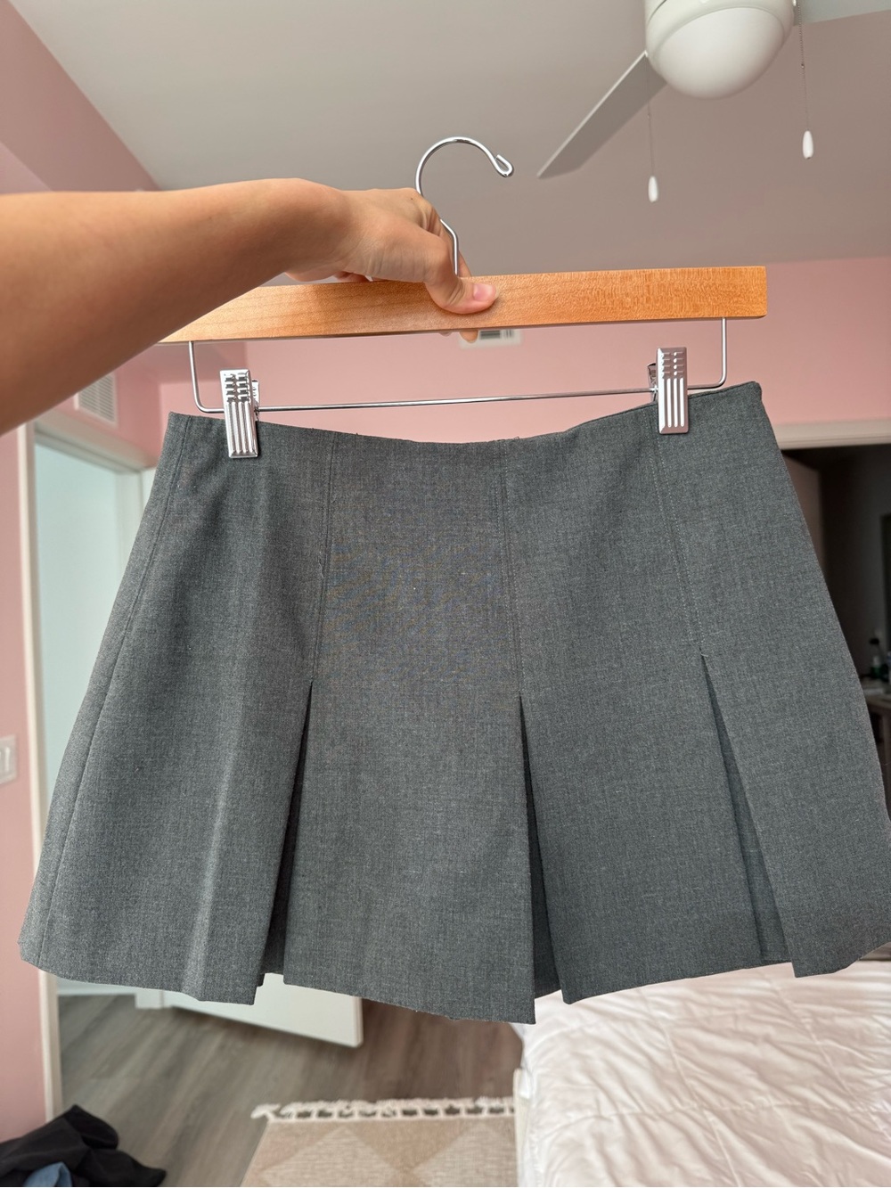 Zara Gray Pleated Mini Skirt - Women's